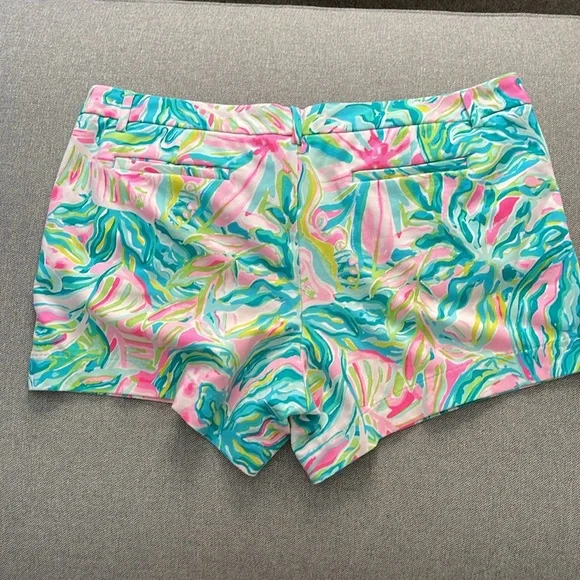 Lilly Pulitzer Shorts - Picture 2 of 7